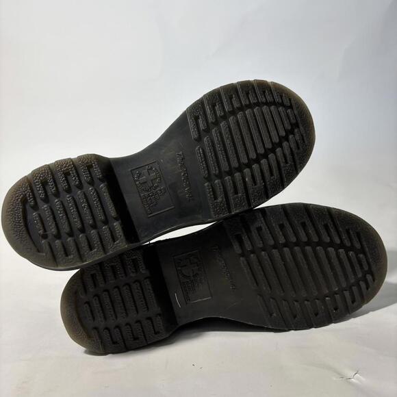 dr martens black leather chunky chelsea boots with zippers - Picture 8 of 8